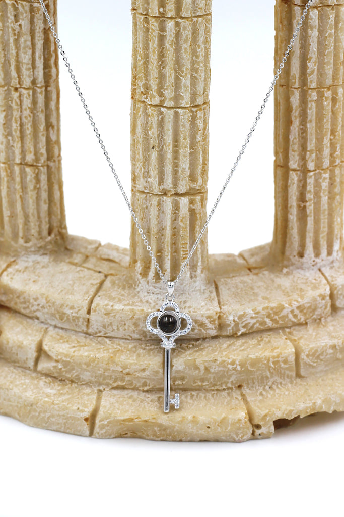 Fashion crystal key pendant necklace ring set