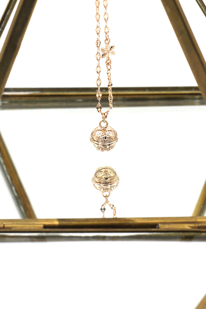 Mini fashion bell necklace