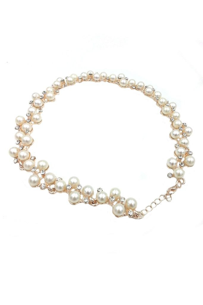 Fashion Pearls necklace