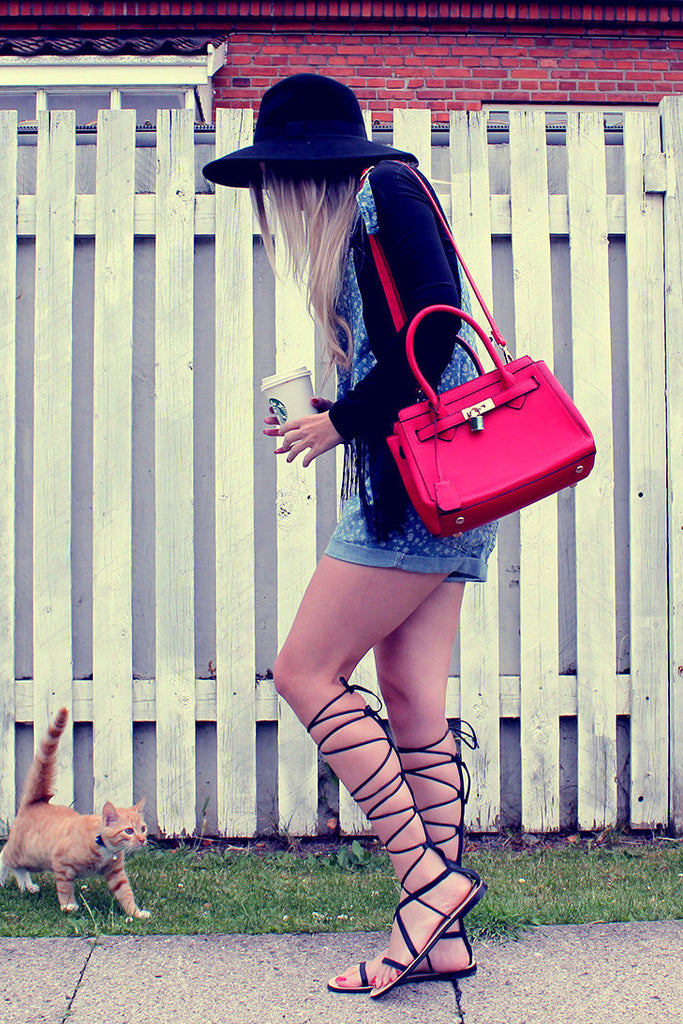 Elegant lock lady Bags