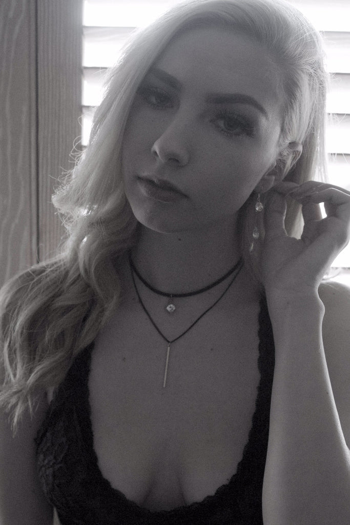 fashion double-chain triangle pendant choker