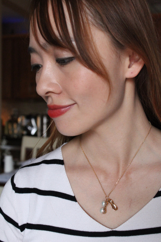 delicate peanut pearl necklace bracelet set