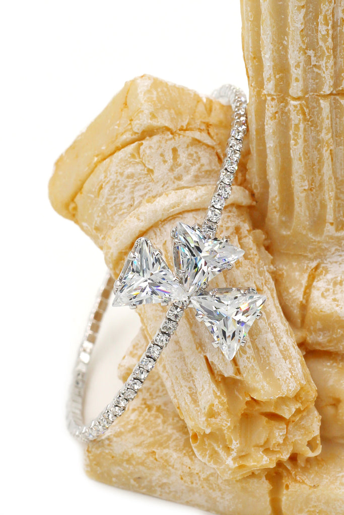 simple sparkling crystal bracelet necklace set