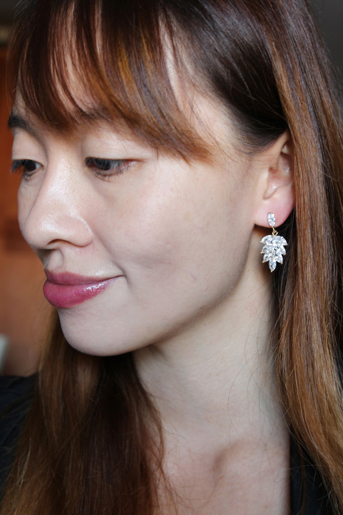 elegant temperament crystal earrings