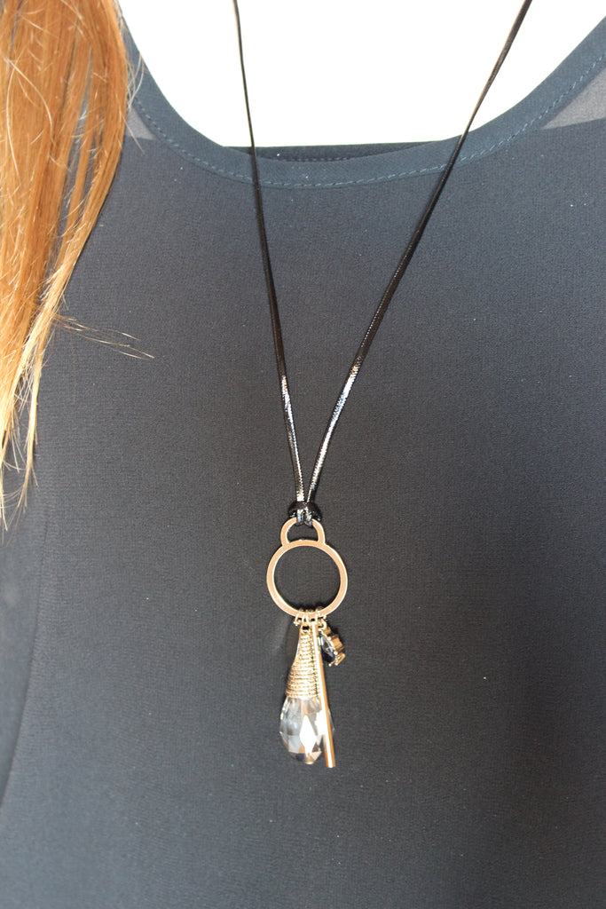 fashion gray crystal leather necklace