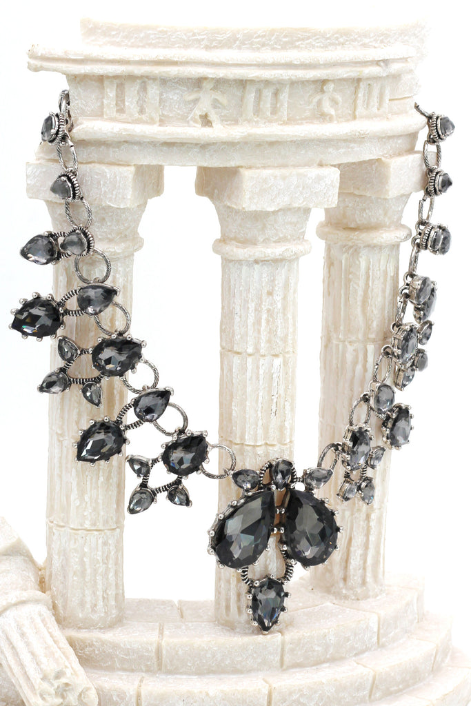 elegant crystal circle necklace