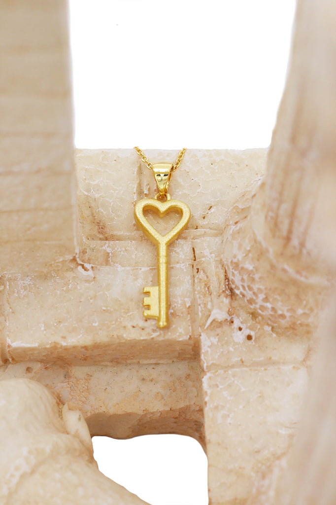 simple love key necklace