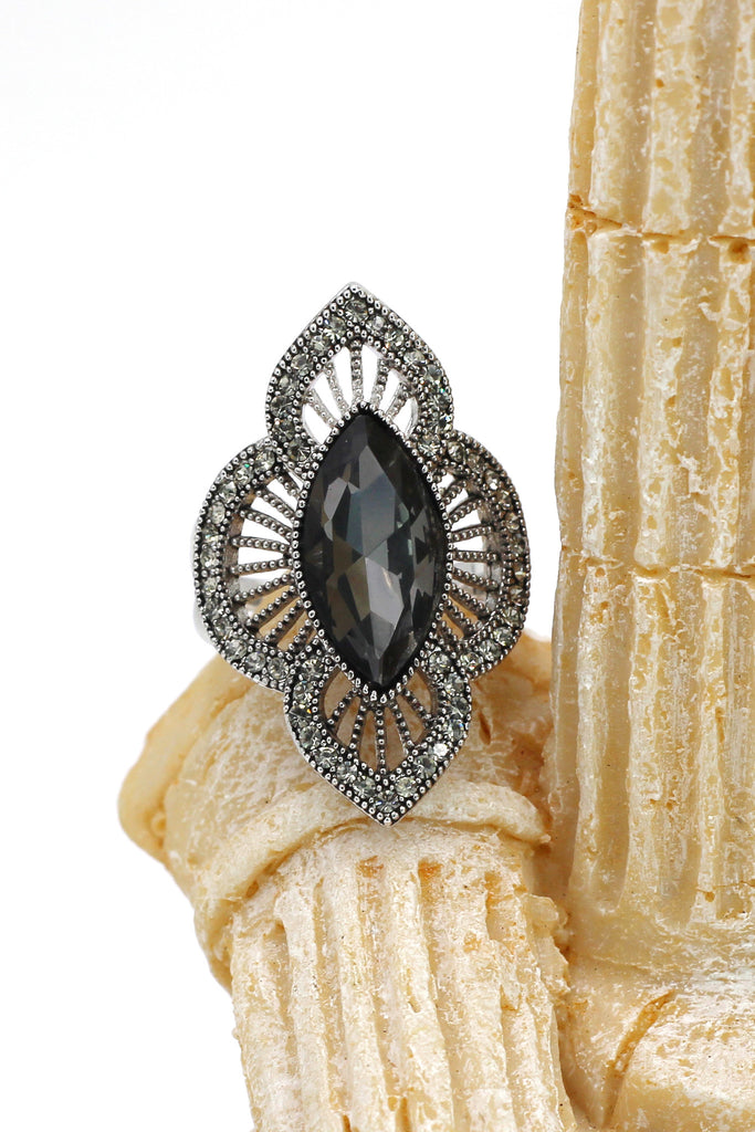 noble gray black crystal silver ring