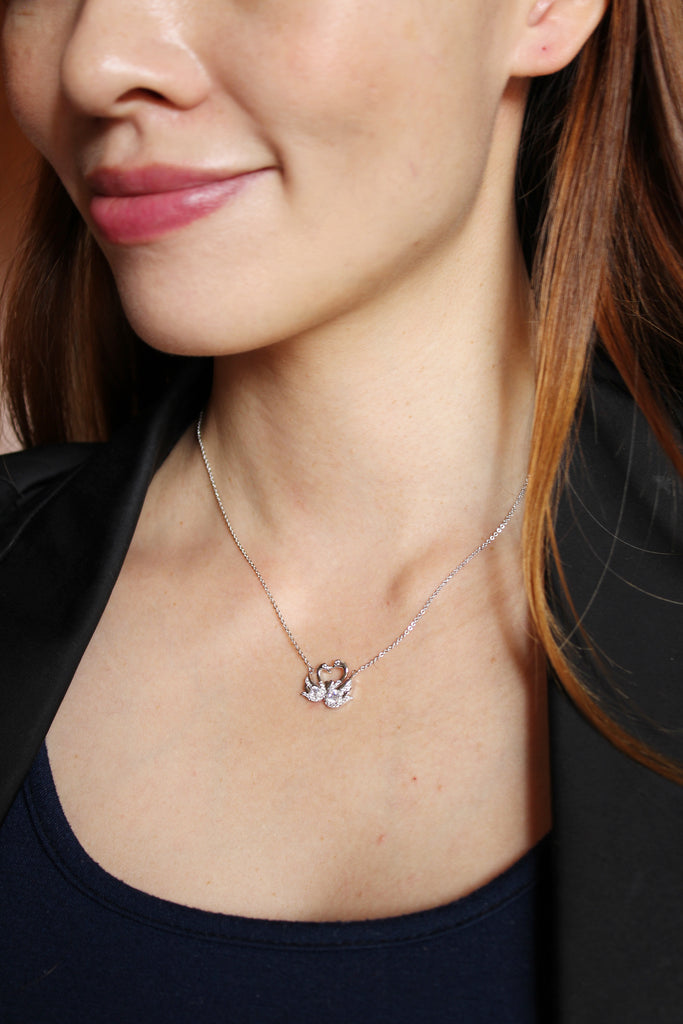 swan love crystal necklace