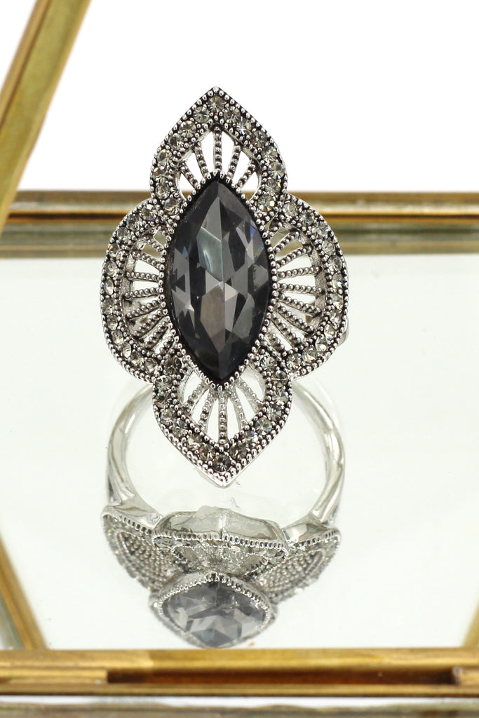 noble gray black crystal silver ring