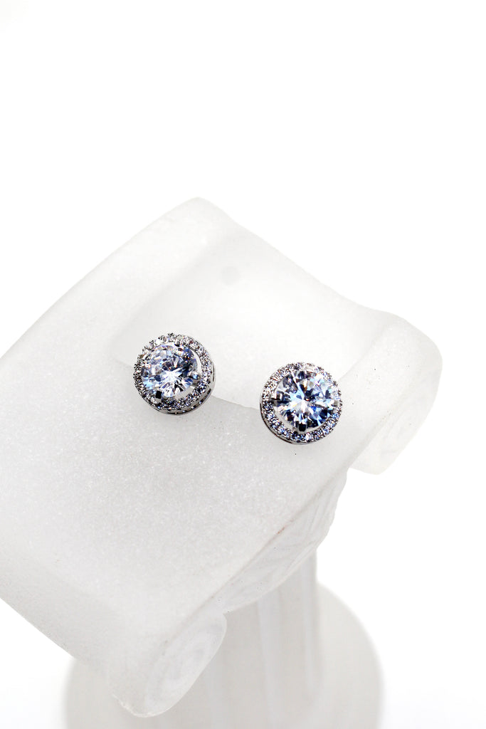 shining single crystal earrings