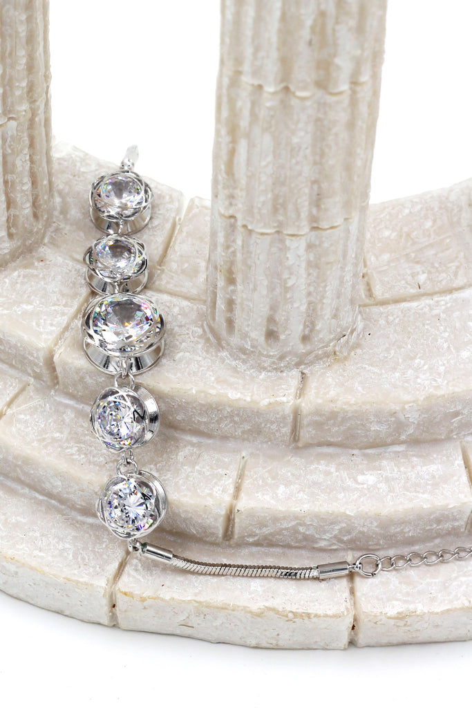 Fashion crystal flower bracelet