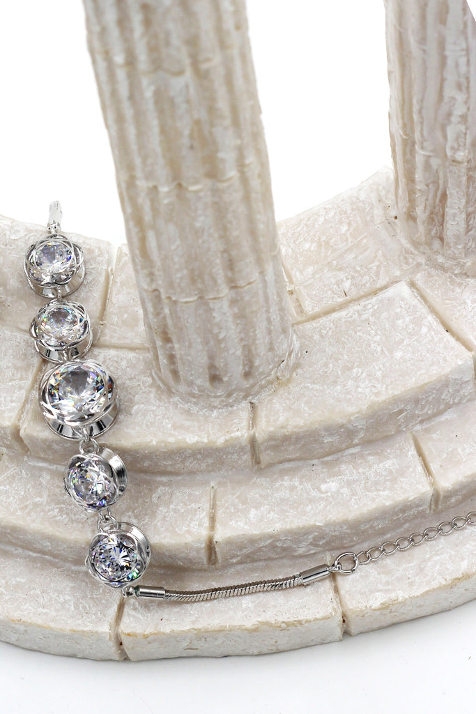 Fashion crystal flower bracelet