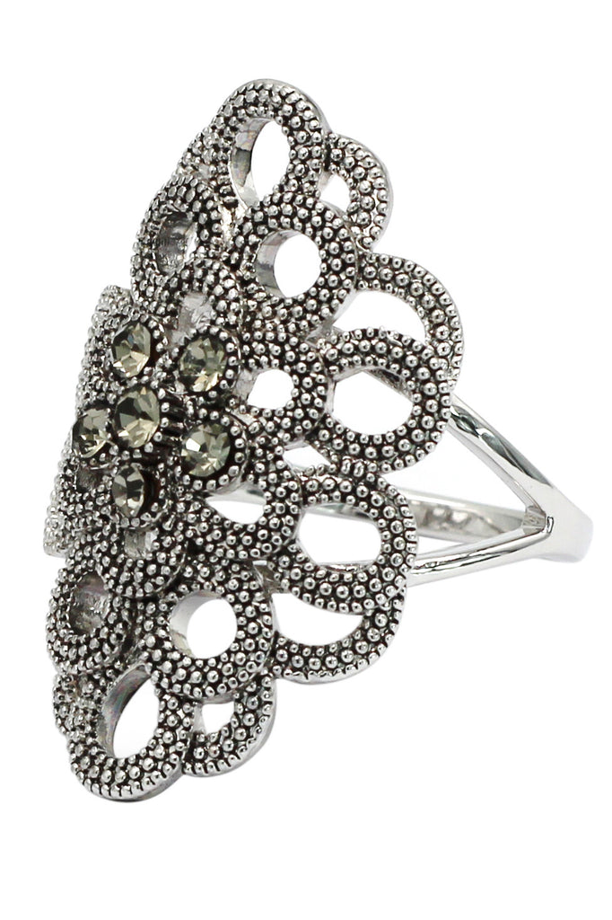 noble gray-green crystal silver ring