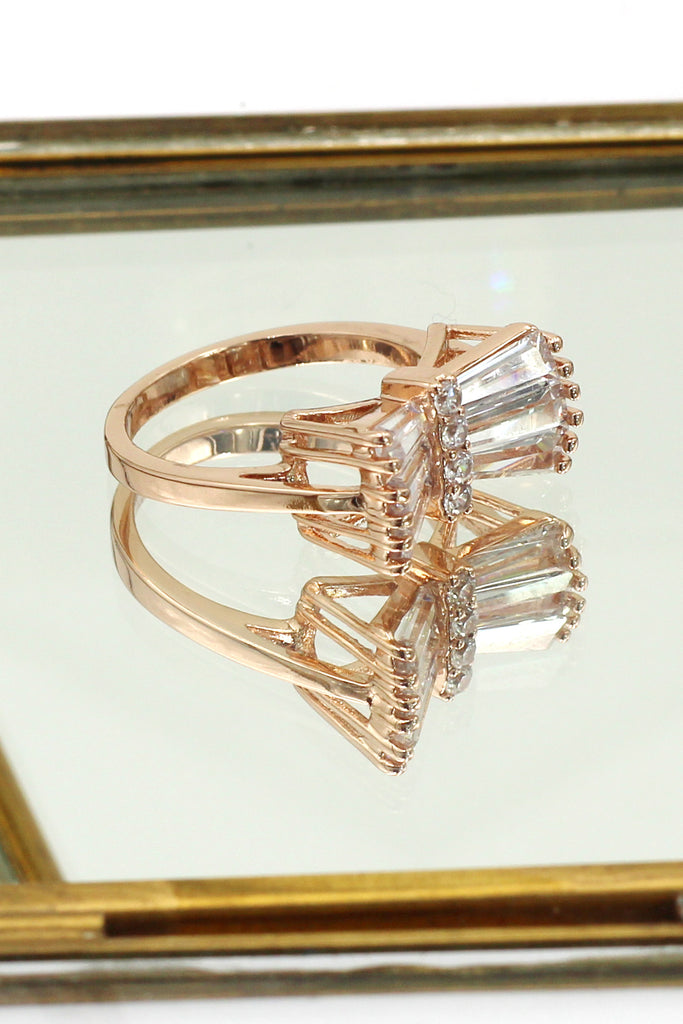 noble horizontal crystal ring