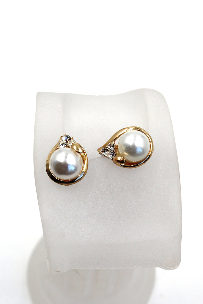 temperament pearl crystal earrings