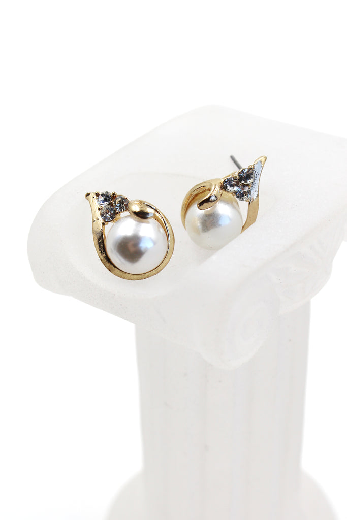 temperament pearl crystal earrings