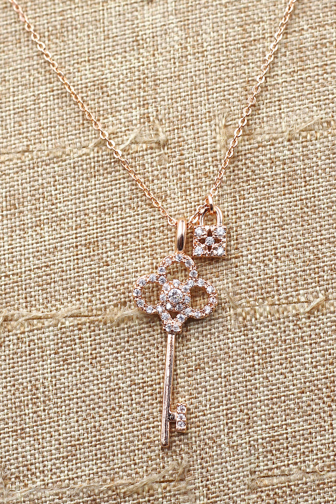 simple temperament clavicle necklace