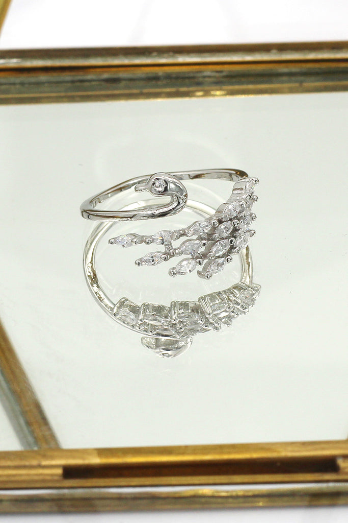 simple mini swan crystal necklace ring set