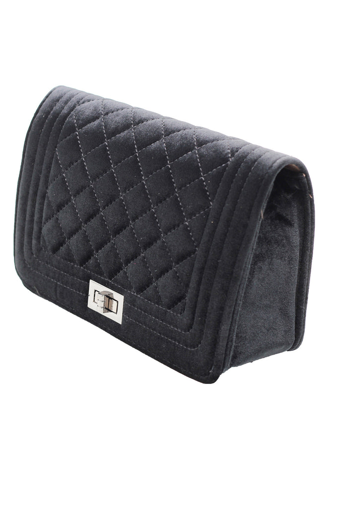 Elegant lady linters silver chain purses