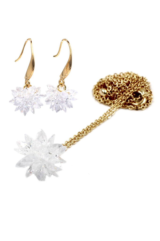 fashion snowflake necklace pendant earrings set
