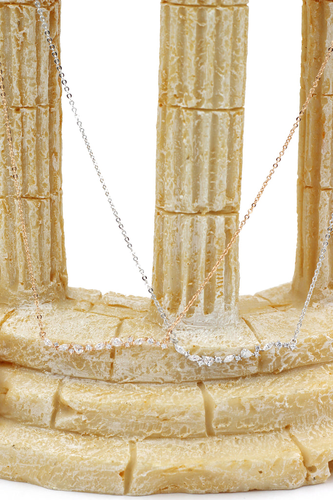 cabinet crystal curve lady clavicle necklace