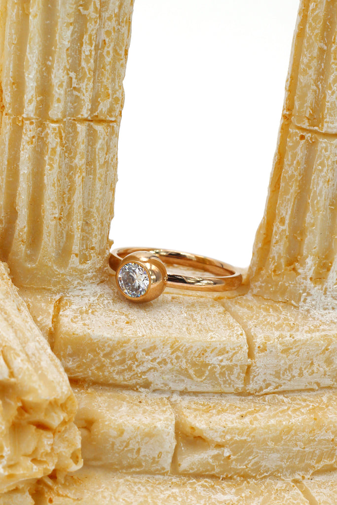 fashion bullet head crystal rose gold ring