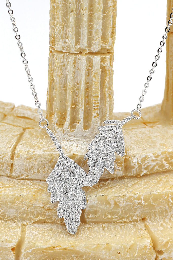 fashion crystal leaf clavicle necklace