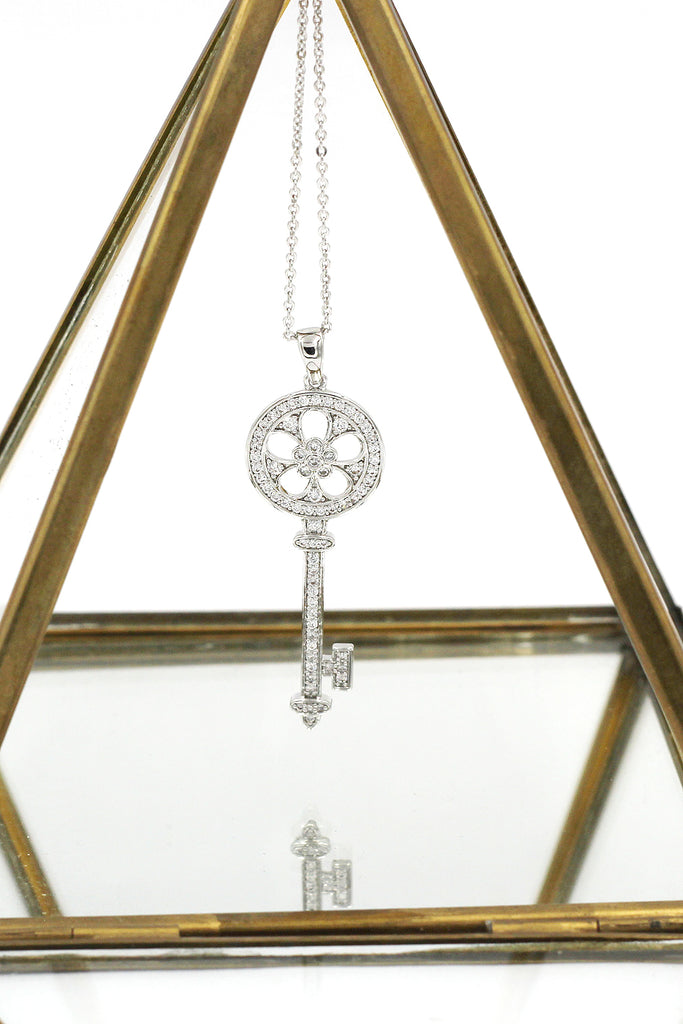 fashion shiny crystal key necklace
