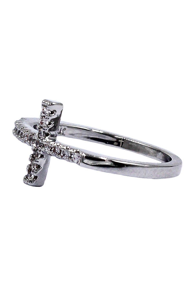 Elegant crystal cross silver ring