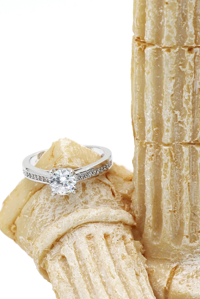 fashion lovely crystal silver ring