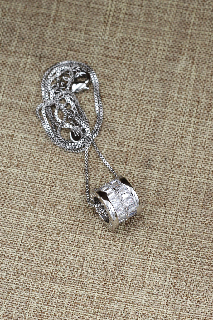 fashion shiny crystal clavicle necklace