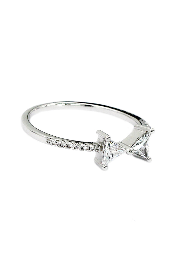 delicate butterfly crystal ring