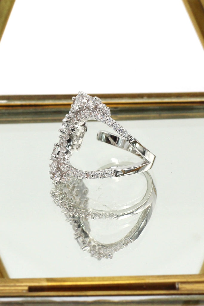 noble special crystal ring