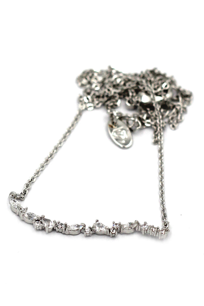 cabinet crystal curve lady clavicle necklace