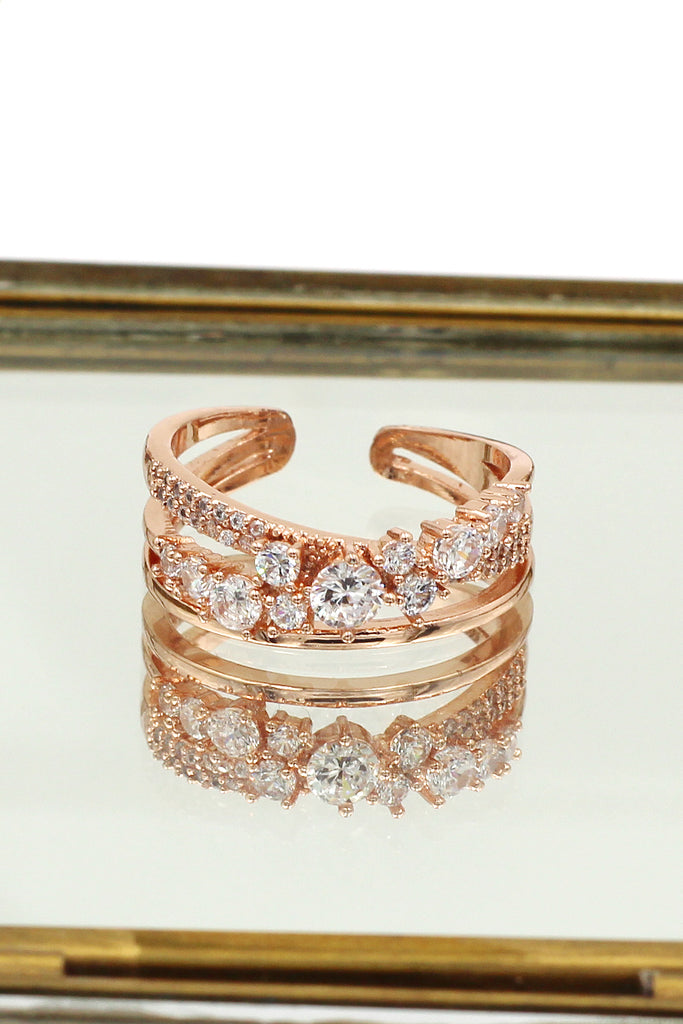 fashion row sparkling crystal ring
