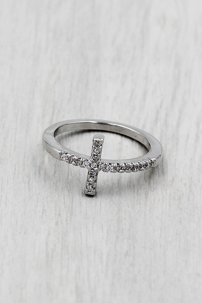 Elegant crystal cross silver ring