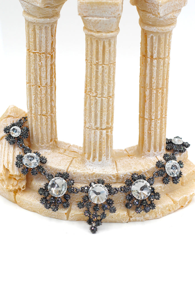 Fine fashion crystal necklace