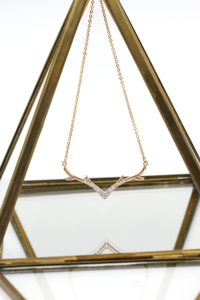 fashion antler crystal necklace