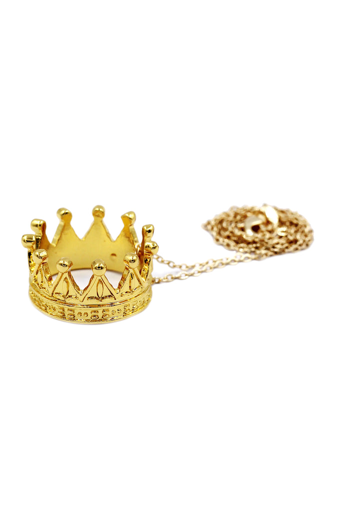 fashion big crown pendant necklace