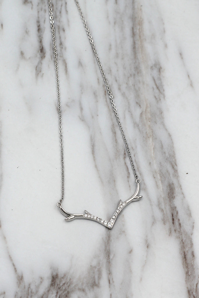 fashion antler crystal necklace