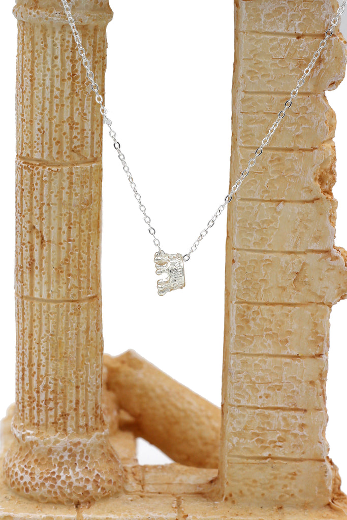 fashion mini crown pendant necklace