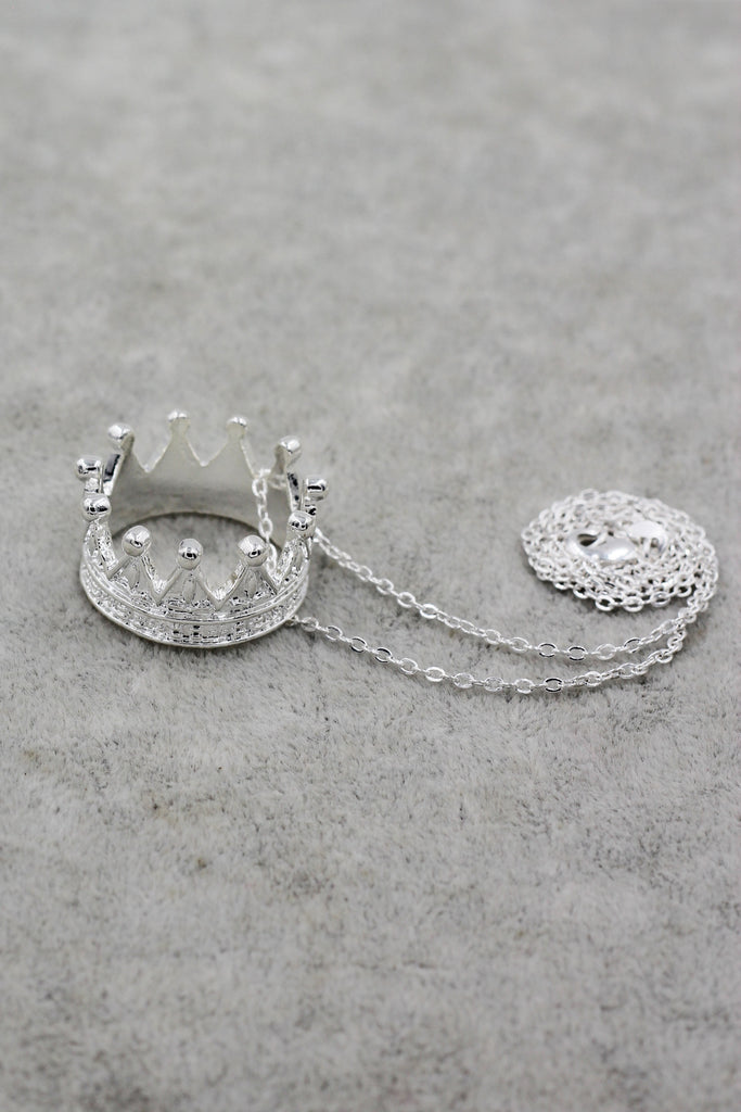 fashion big crown pendant necklace
