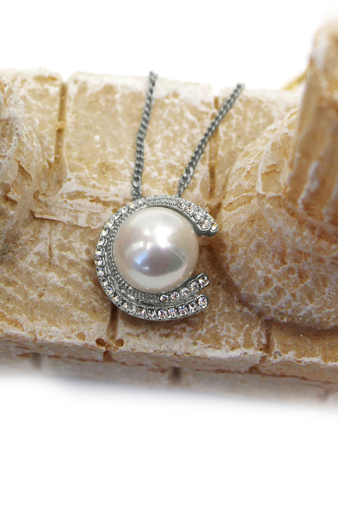Fashion Half Moon Pearl Necklace