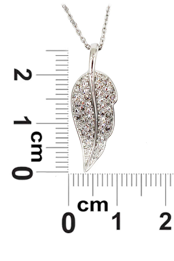 delicate leaves crystal necklace