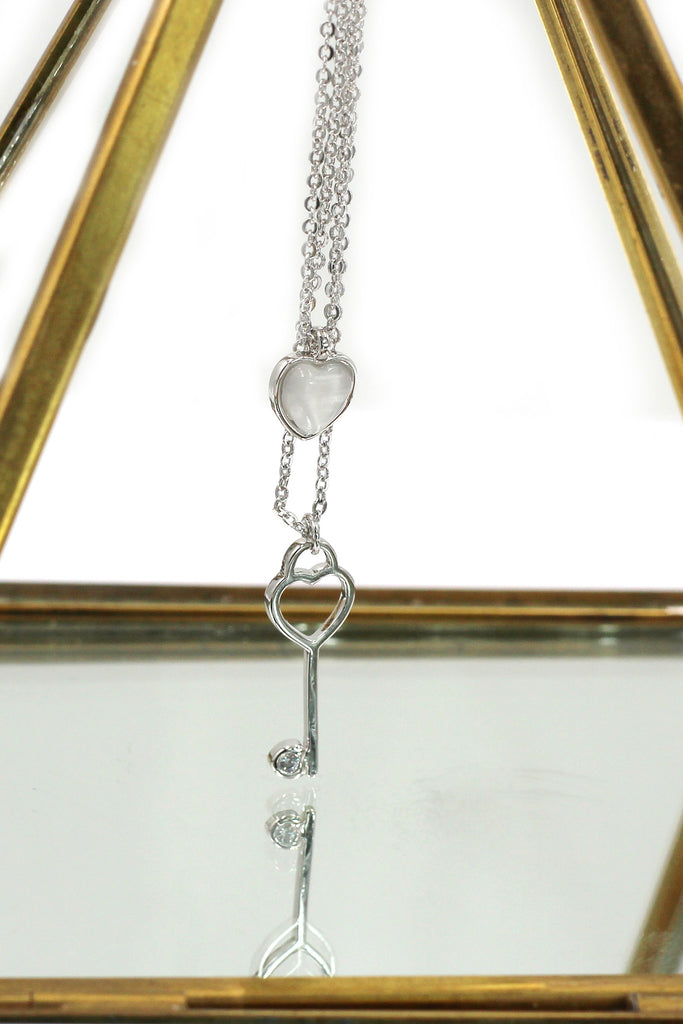 duplexes lovely heart key necklace