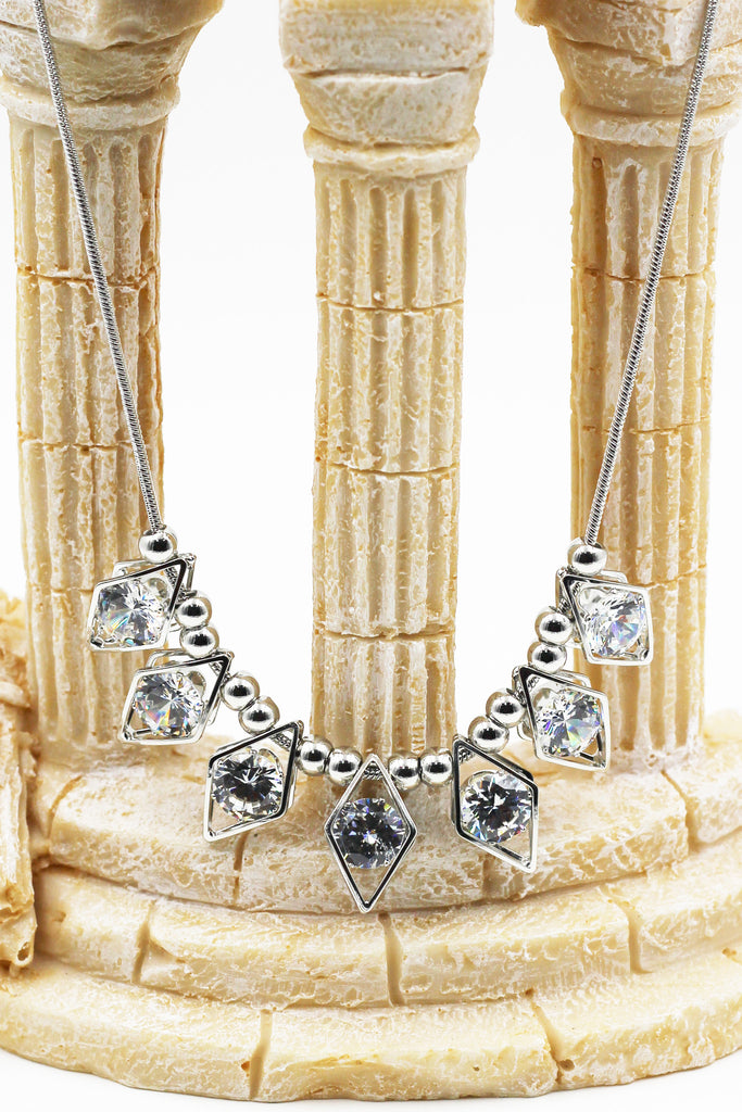noble rhombus crystal necklace