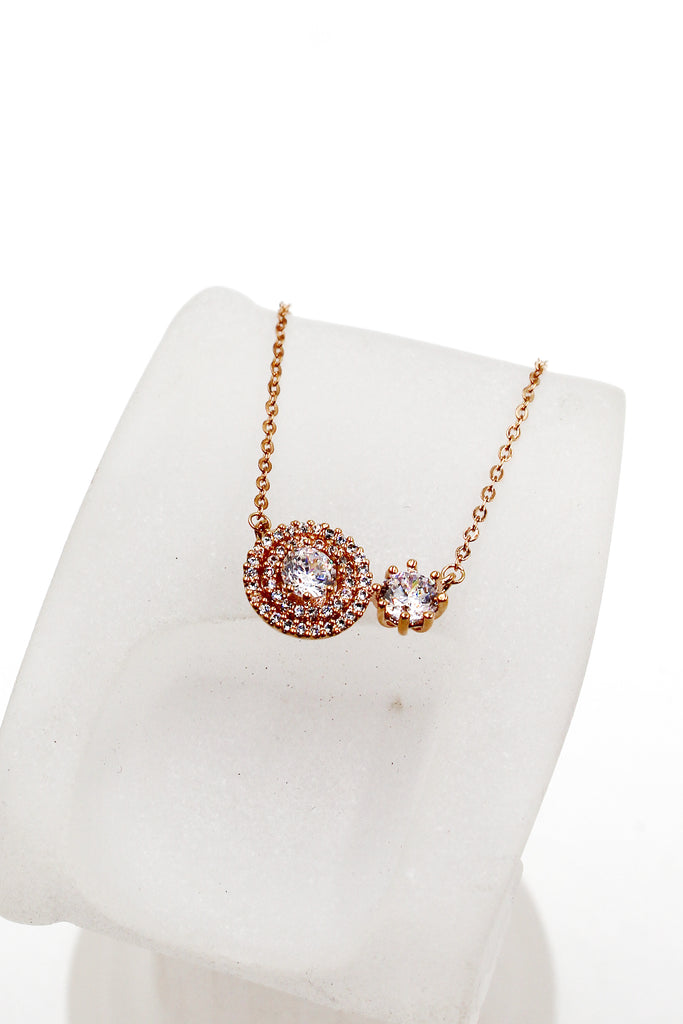 fashion crystal pendant necklace