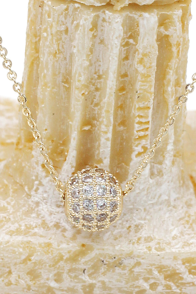 lucky small crystal ball clavicle necklace