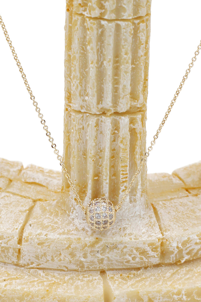 lucky small crystal ball clavicle necklace